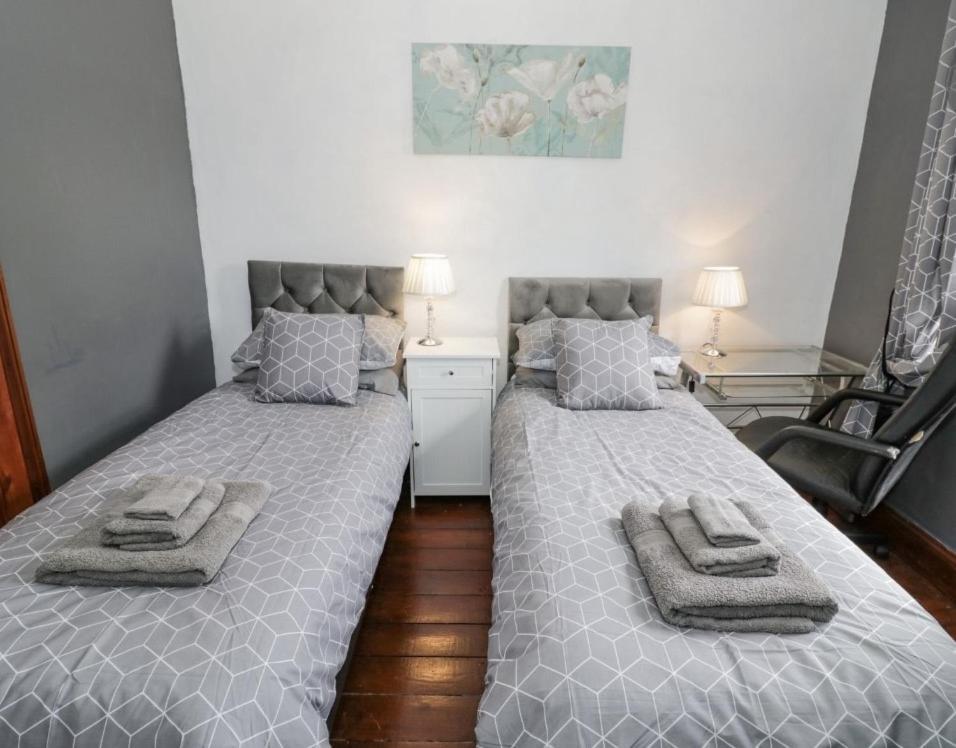 Lovely Comfortable 3 Bed Home, 伍斯特 外观 照片